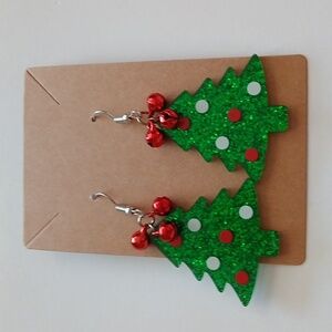 Fashion Jewelry Green Christmas Tree Earrings with Red Accents